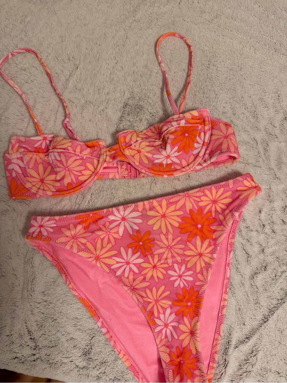 Triangl bikini
